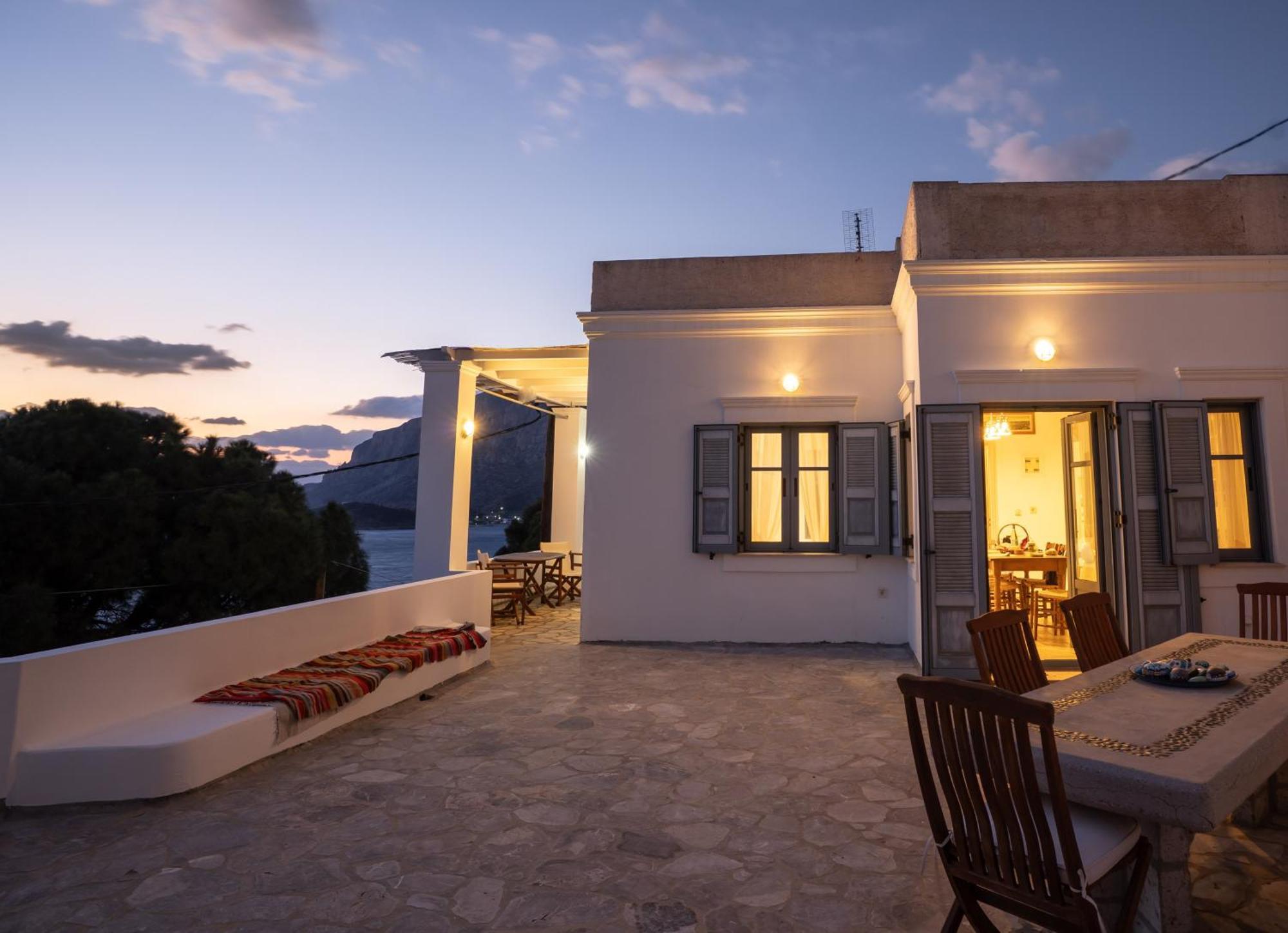 Semini Villa Myrties Exterior foto